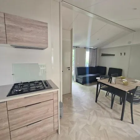 Mobil 4 Pers., Terrasse Et Parking, St Jean De Monts - Fr-1-777-44